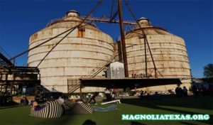 Panduan Mengunjungi Silo di Pasar Magnolia di Waco, Texas 2021